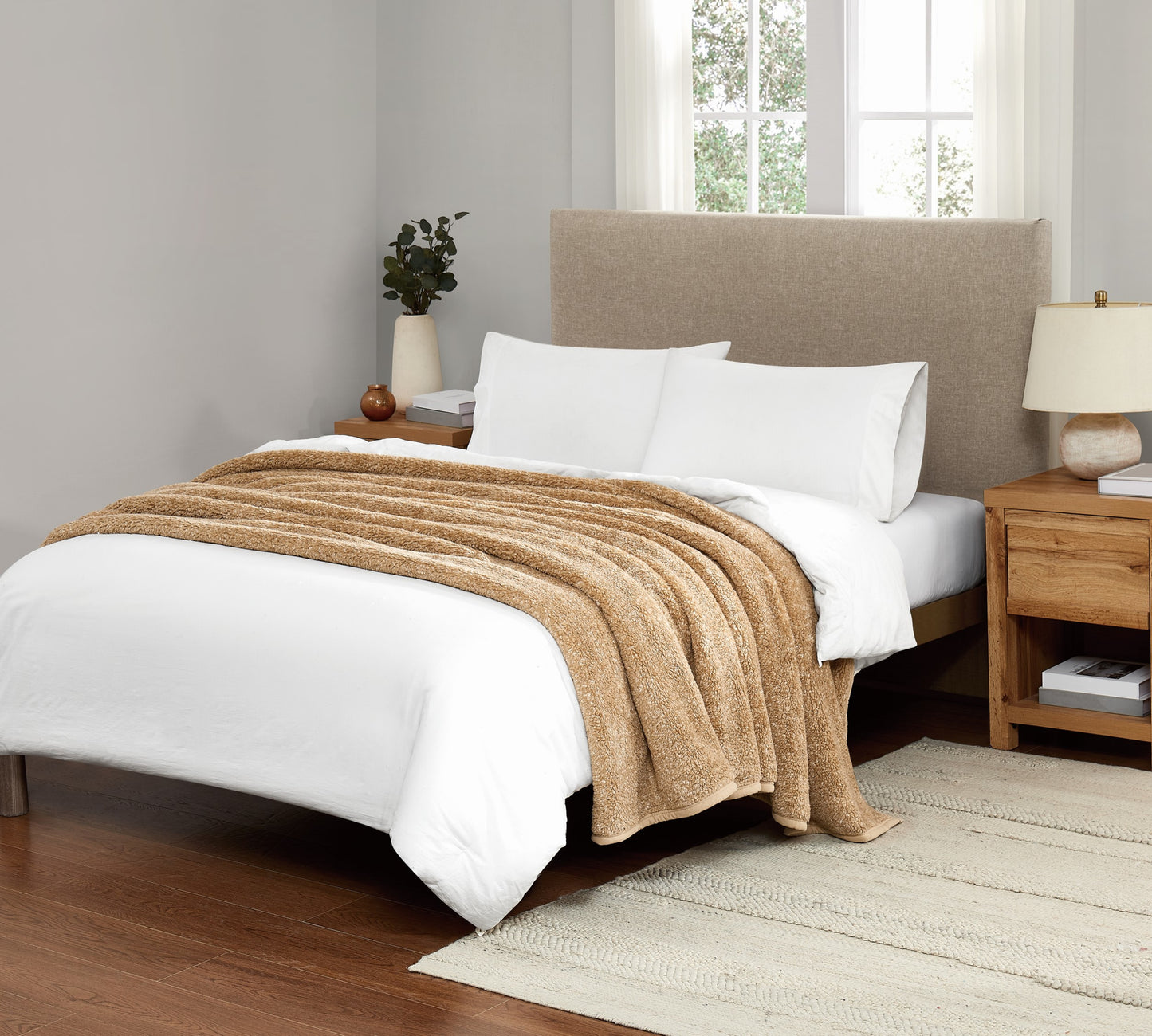 Brooklyn Loom Heathered Sherpa Bed Blanket