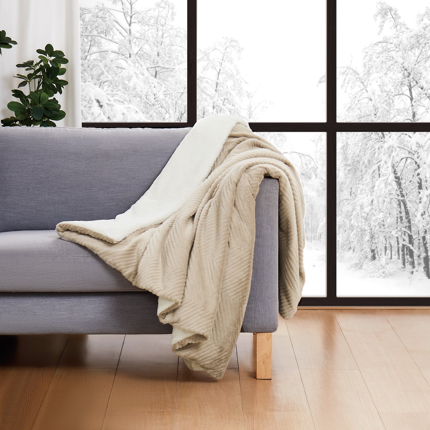 Brooklyn Loom Luxe Chevron 50x70 Throw