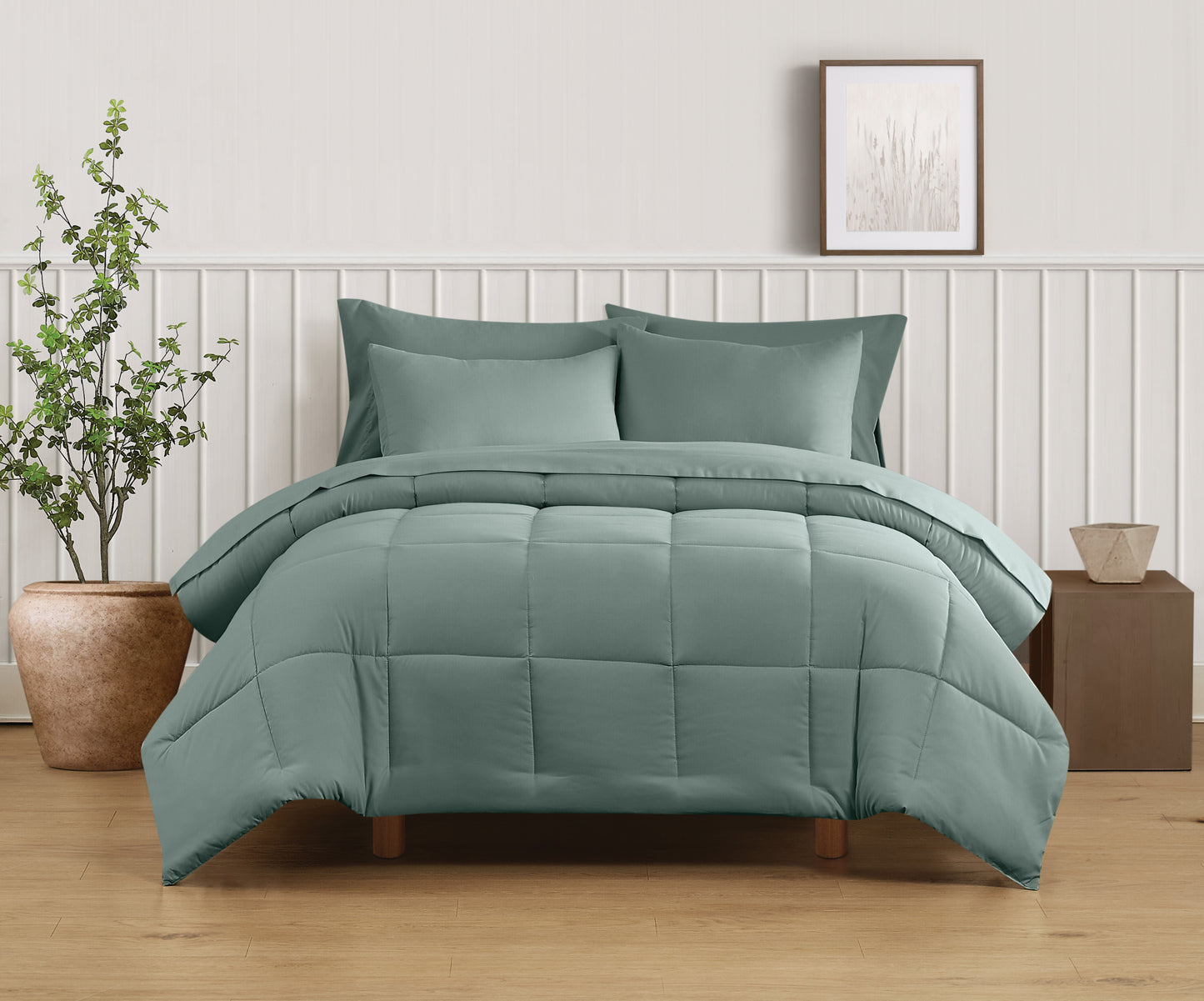 Truly Soft Green Recycled Sustainable Comforter Set