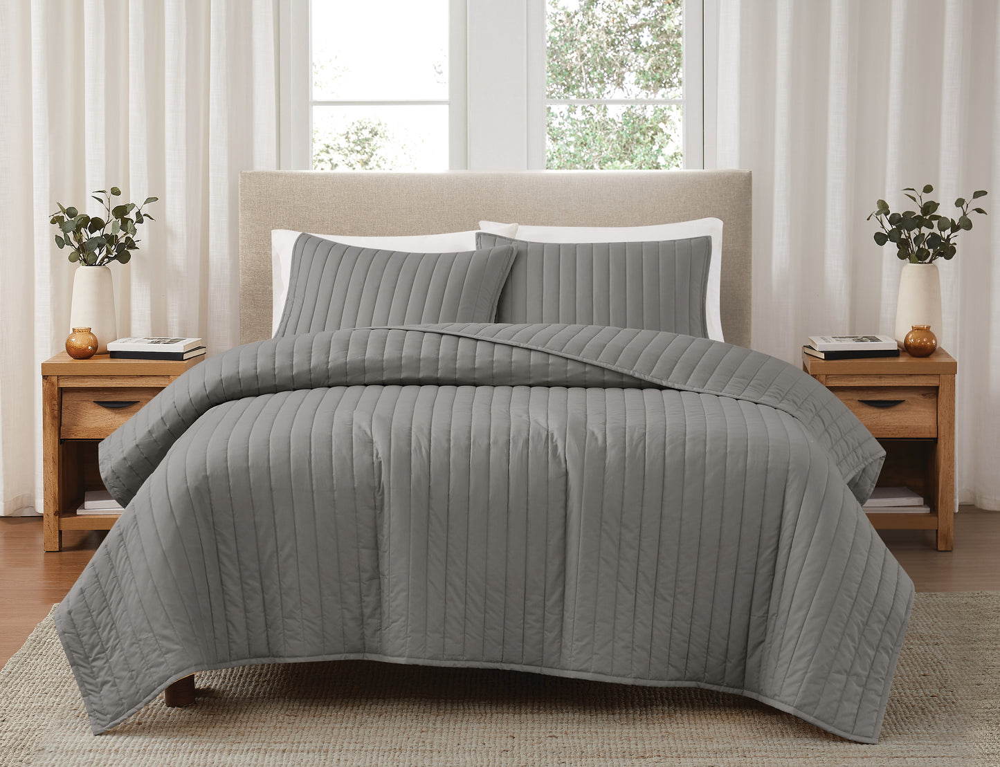Brooklyn Loom 200 Thread Count Solid 100% Cotton Percale Quilt Set