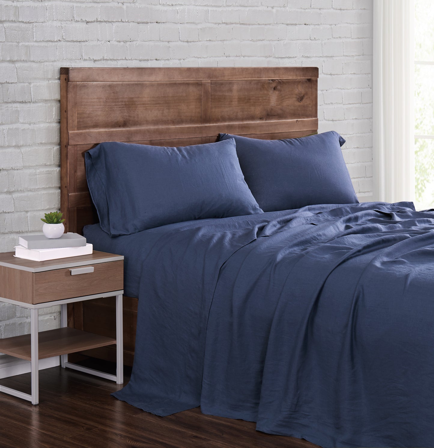 Brooklyn Loom 100% Linen Sheets