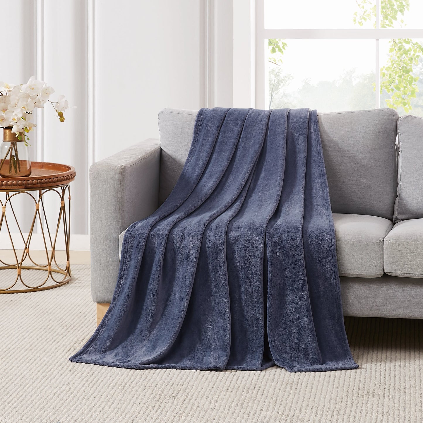 5th Avenue Lux Ultra Plush Throw Blanket