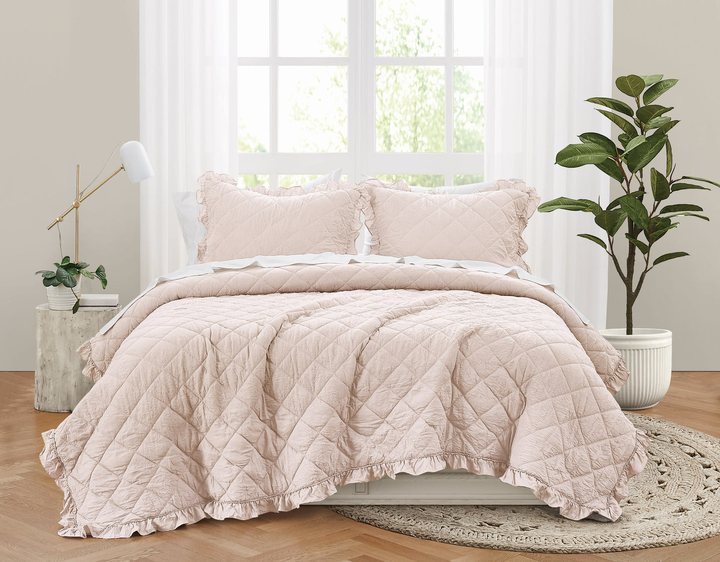 Truly Soft Crinkle Ruffle Quilt Set