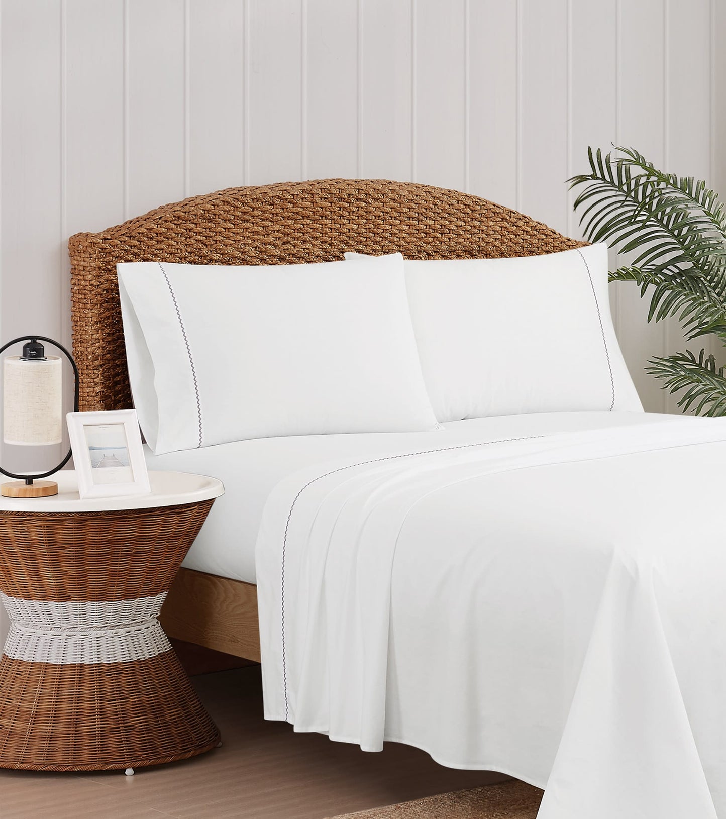 Oceanfront Resort All Cotton Percale 200 thread count Sheet Set