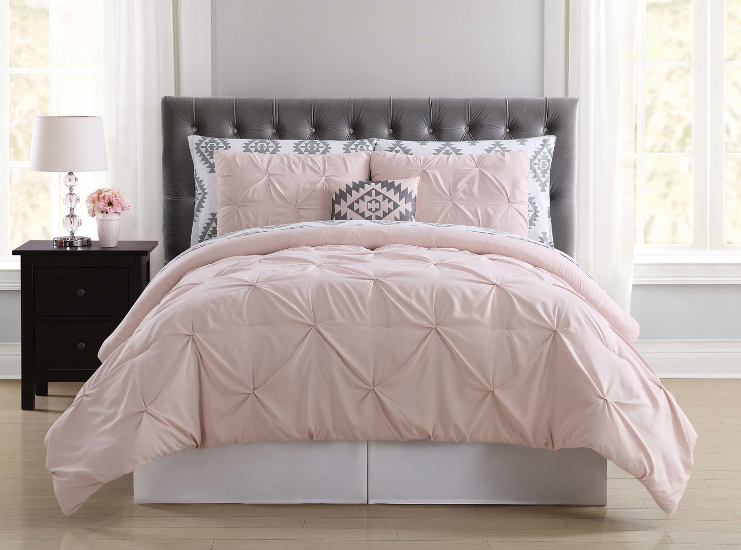 Pueblo Pleated Bed in a Bag