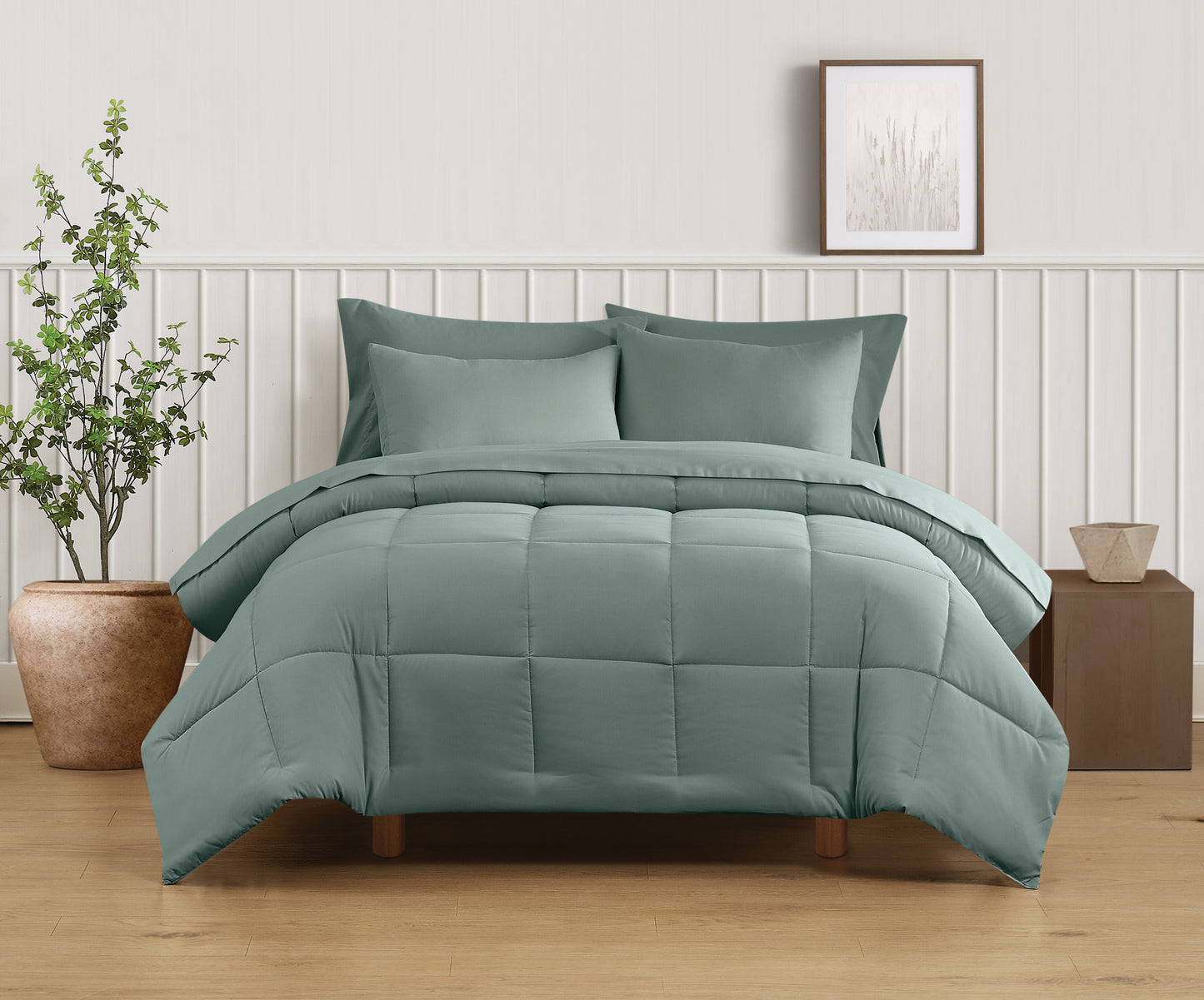 Truly Soft Green Recycled Sustainable Comforter Set