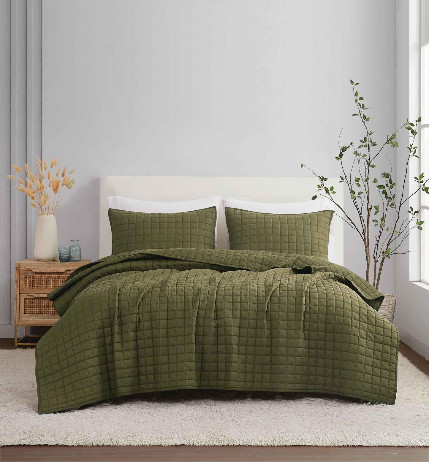 Brooklyn Loom Solid 100% Linen Quilt Set