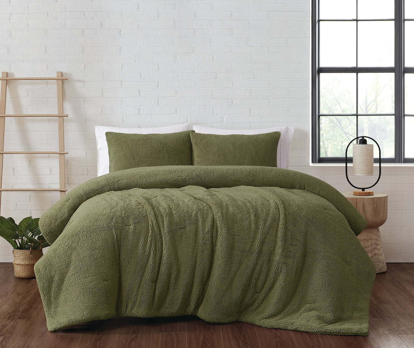 Brooklyn Loom Marshmallow Plush Comforter Set