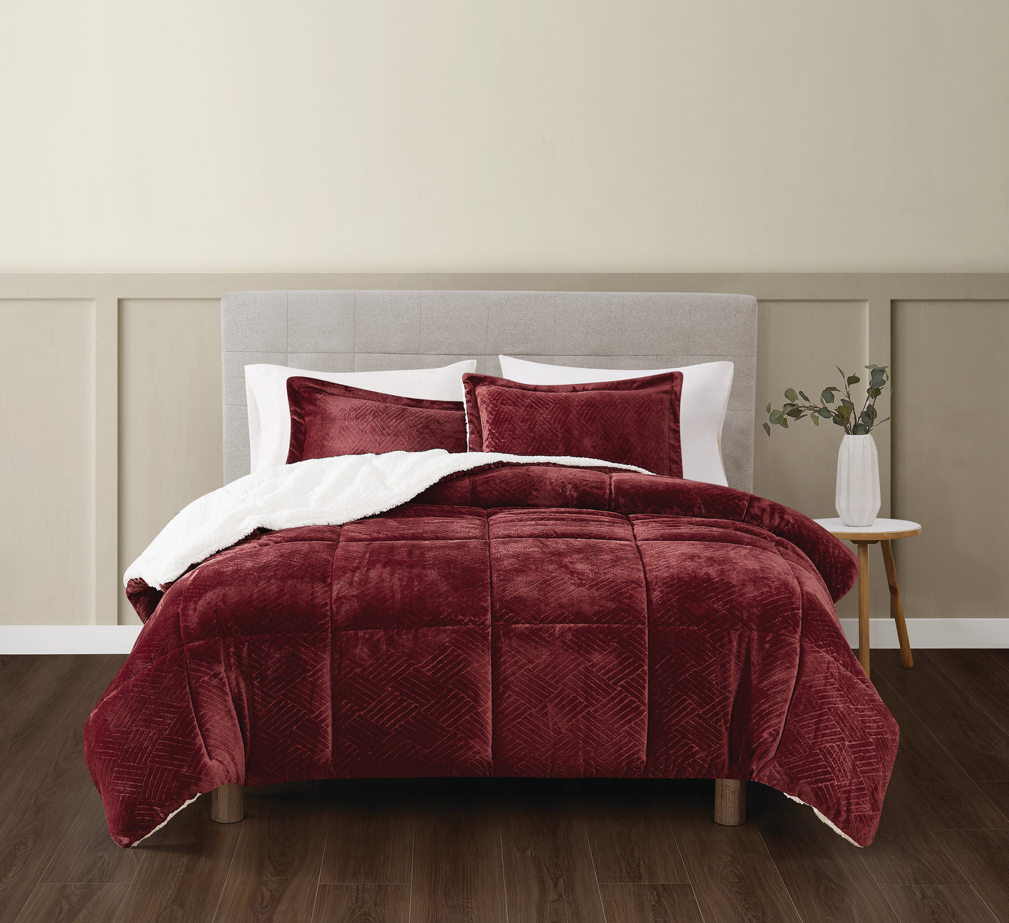 Truly Soft Basket Carved Faux Fur Comforter Set