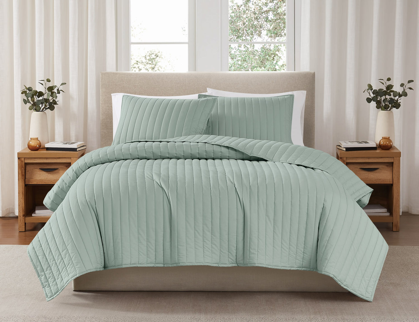 Brooklyn Loom 200 Thread Count Solid 100% Cotton Percale Quilt Set