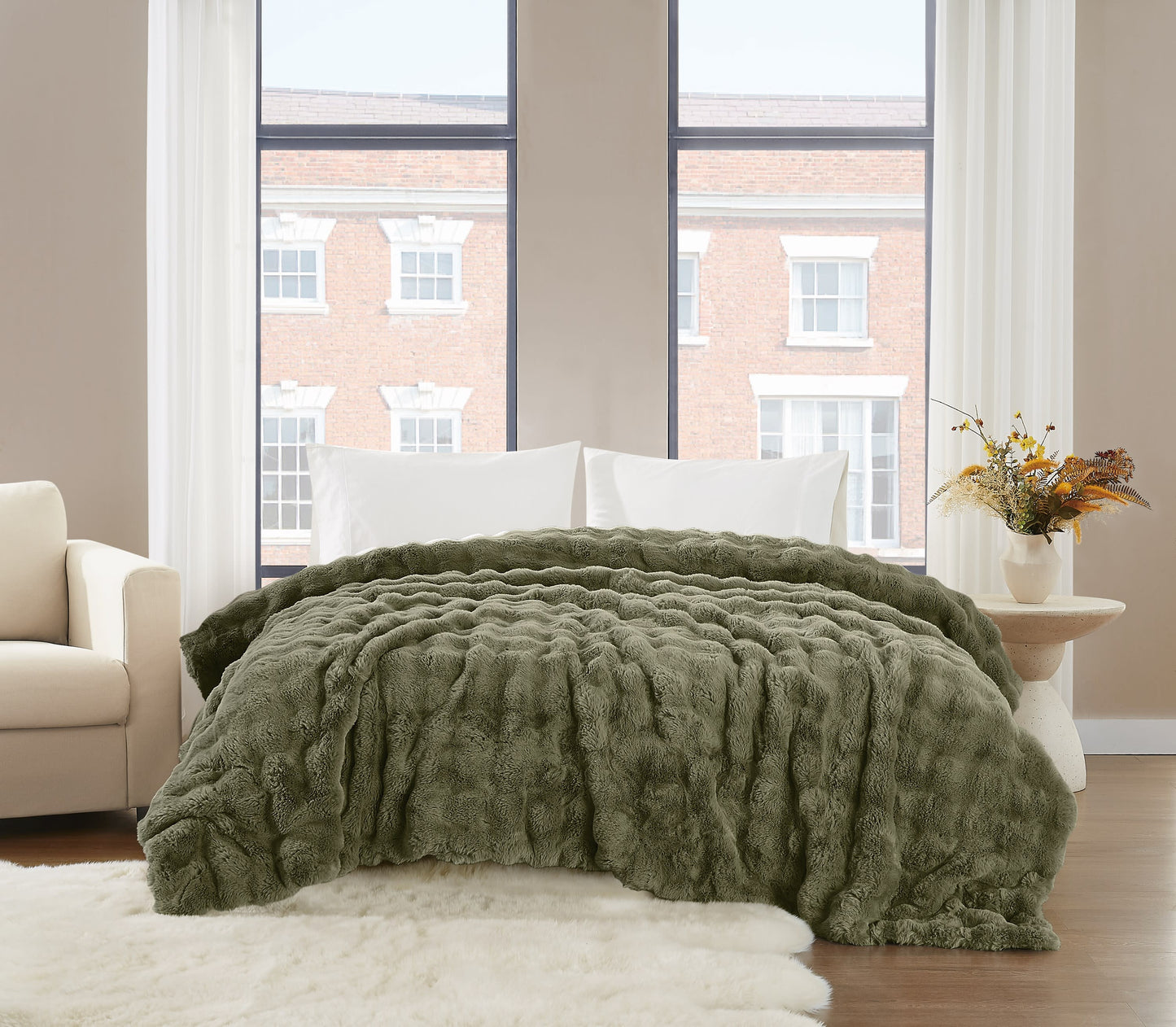 Brooklyn Loom Bubble Faux Fur Bed Blanket